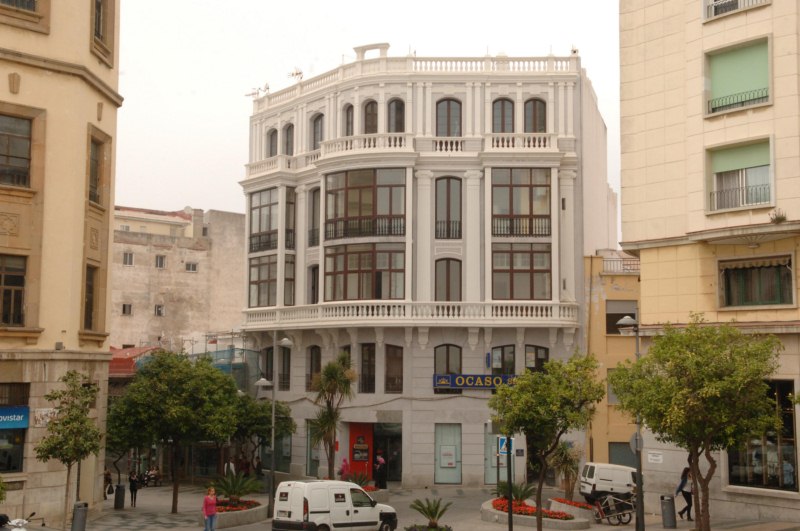 El_edificio_nmero_1_de_Mndez_Nez_tendr_luz_ornamental