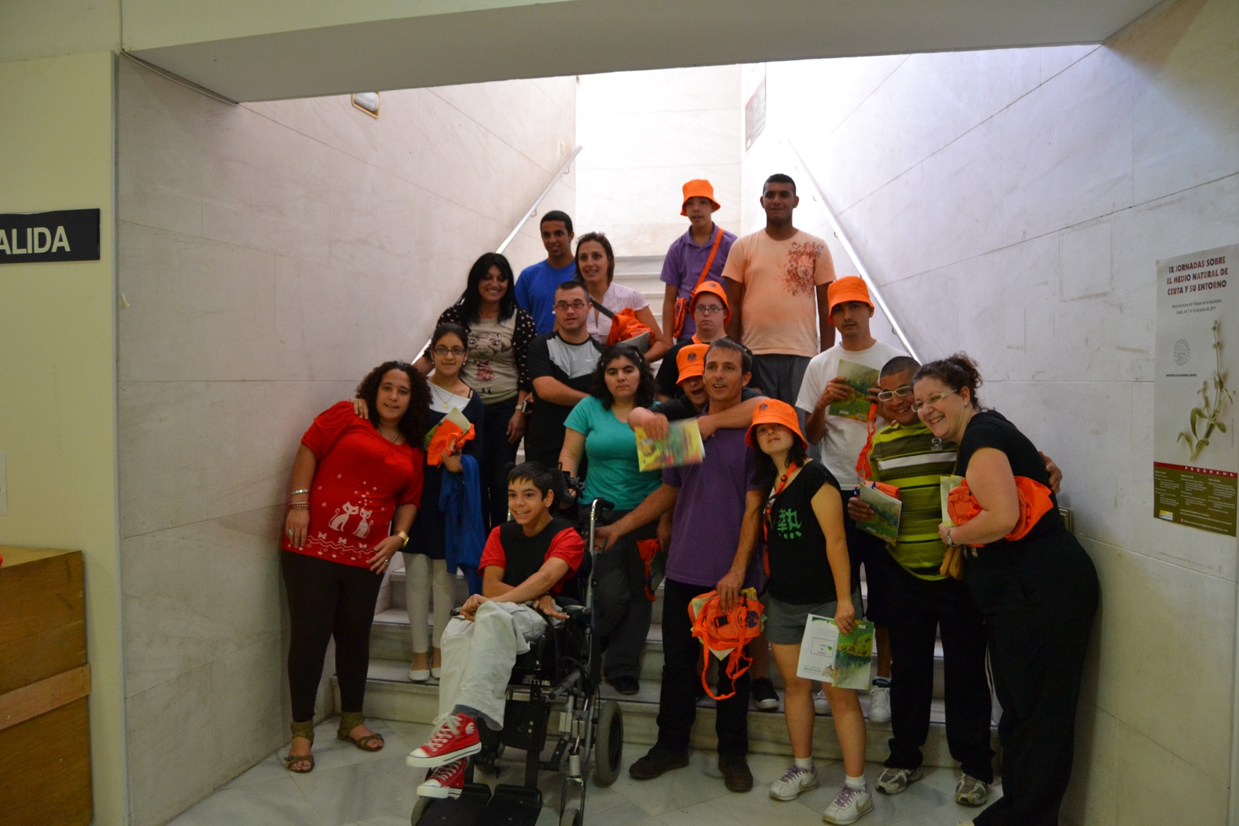 FotoInauguracionOficialColegioEESanAntonioFotoGrupo.08.06.2011