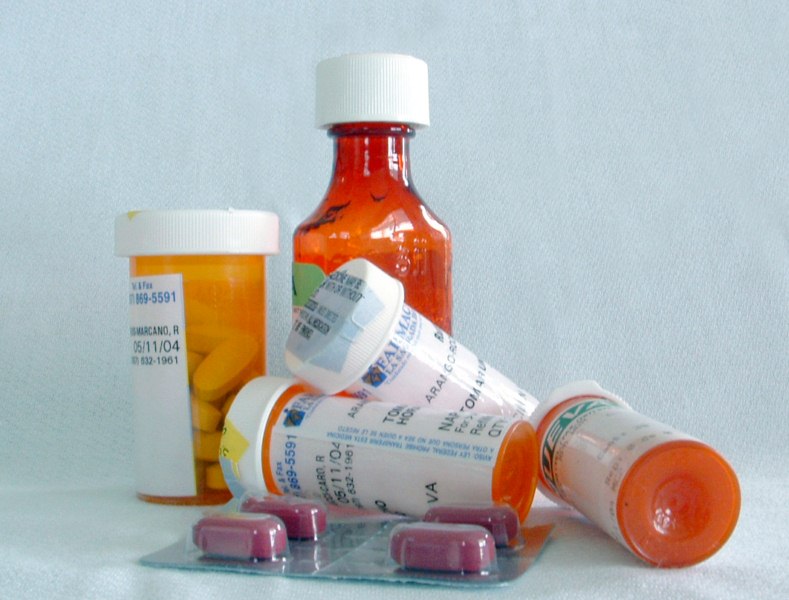 La_campaa_sobre_el_uso_racional_de_medicinas_se_desarrolla_durante_mayo_y_junio_Copy