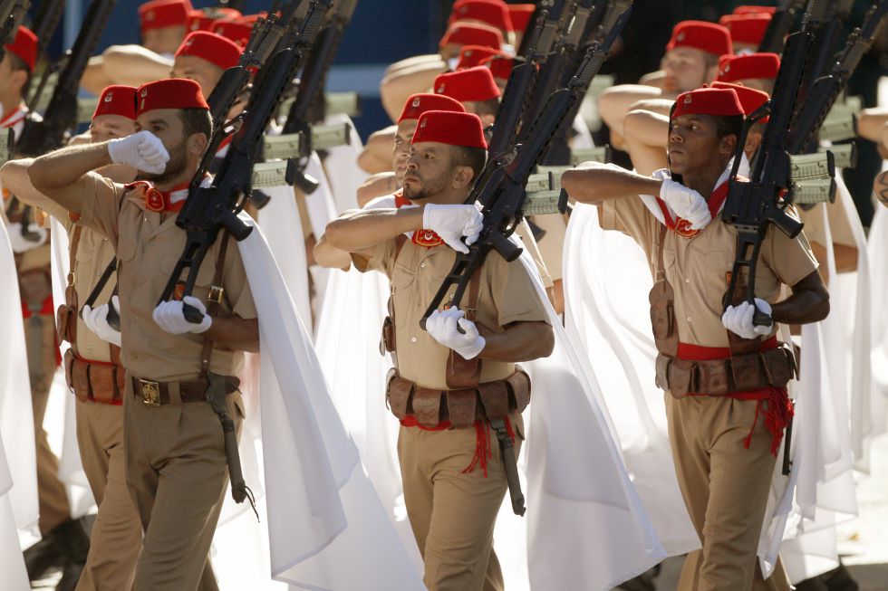 Regulares_de_Melilla_en_el_desfile