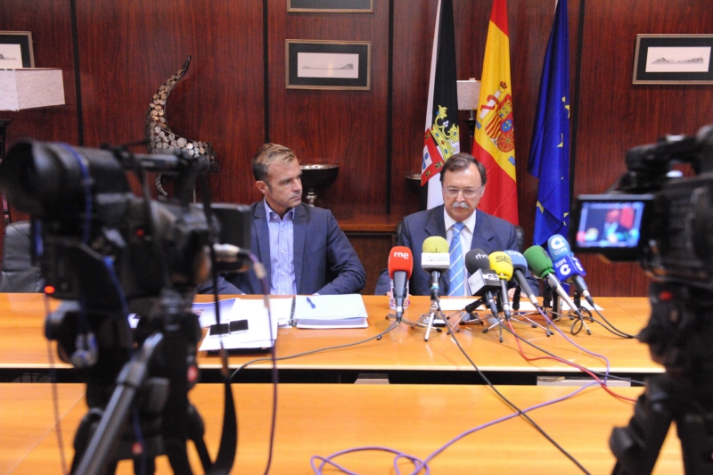 El presidente durante su comparecencia