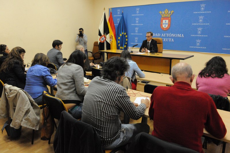 El_portavoz_del_Gobierno_Guillermo_Martnez_da_cuenta_de_los_temas_abordados_en_la_reunin_del_Consejo_de_Gobierno_del_4_de_abril._Copy