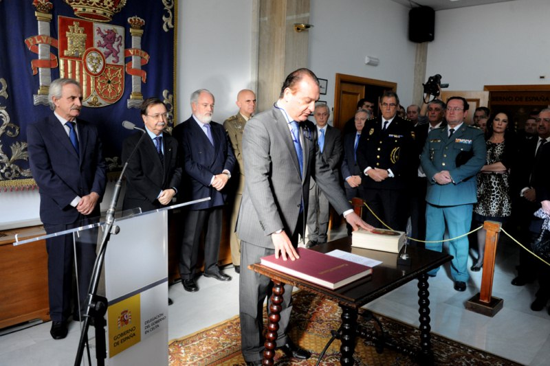 Francisco_Antonio_Gonzlez_Prez_toma_posesin_de_su_cargo_como_delegado_del_Gobierno_en_Ceuta._Copy