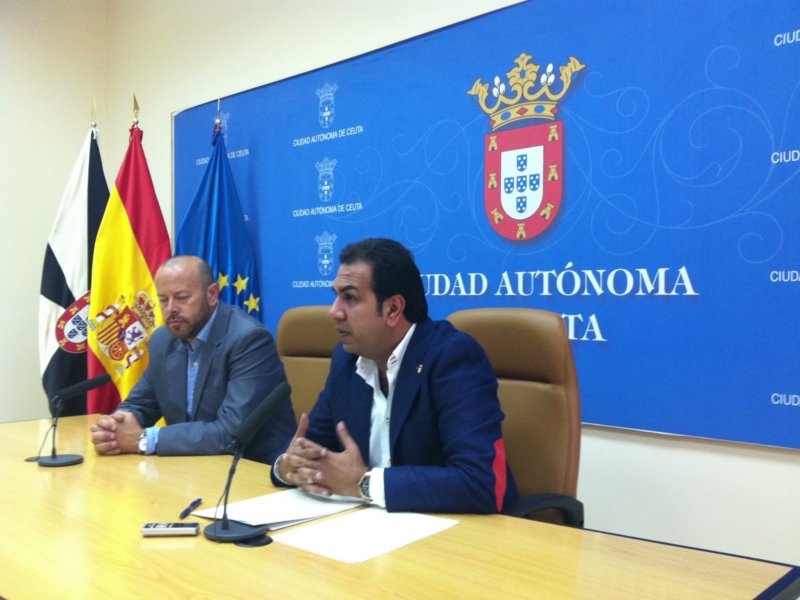 Mirchandani junto a Jaramillo