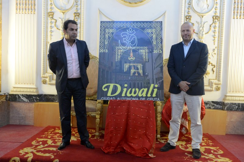 cartel Diwali comunidad hindú Premi Mirchandani Salvador Jaramilloweb