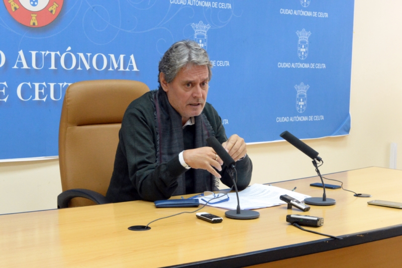 EMILIO CARREIRA 