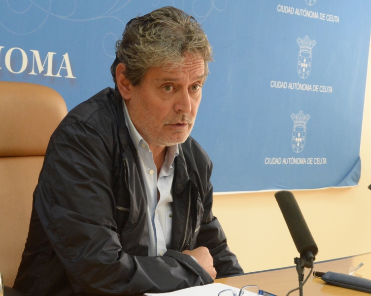 EMILIO CARREIRA 