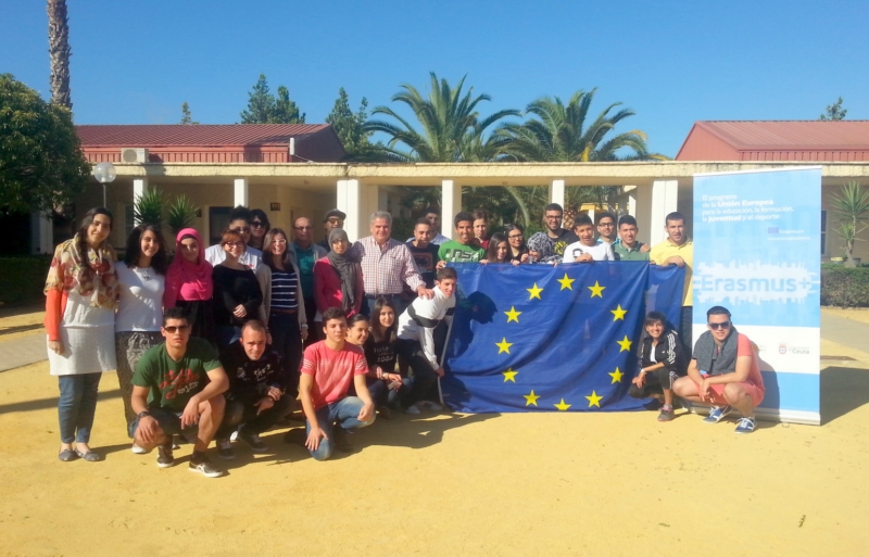 Foto de grupo de los participantes