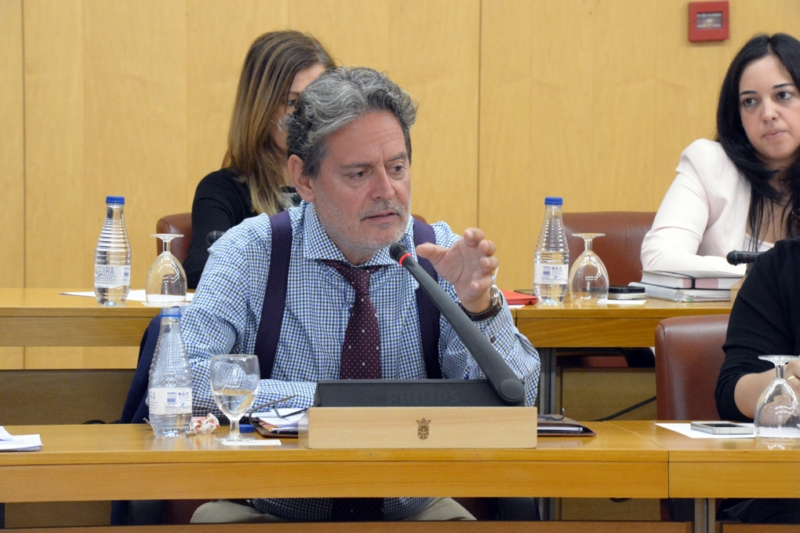 EMILIO CARREIRA