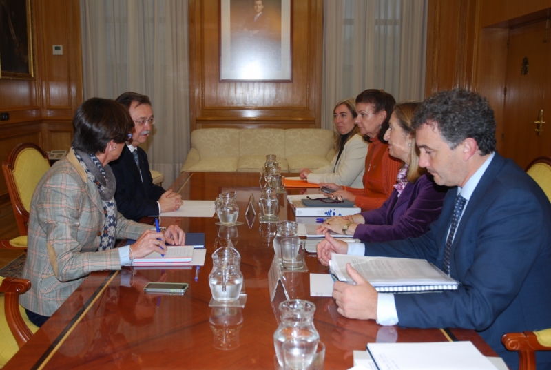 Vivas y Román en su reunión con Pastor
