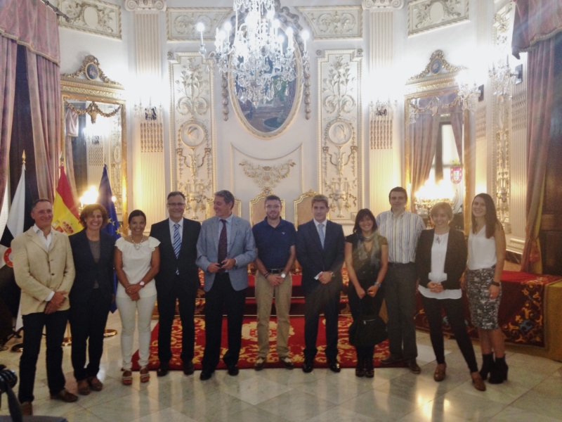 Foto de familia de los participantes